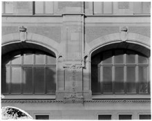 Detalj av fasaden till Kungl. Posthuset, Vasagatan 28-34