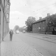 Skånegatan österut med kv. Tumstocken och Stativet. Nuvarande Rosenlundsparken