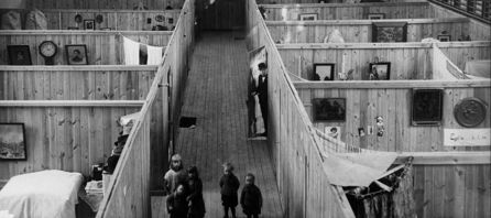 Nödbostäder, barnrikehus och småstugor