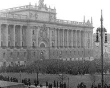 Dyrtidsdemonstration vid riksdagshuset