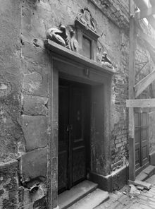 Klockgjutargränd 1. Portal