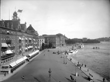 Södra Blasieholmshamnen. Grand Hotell och Nationalmuseum