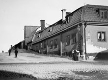 Ölandsgatan 18 österut från hörnet av Götgatan. Nuv. Ölandsgatan 42, Götgatan 95