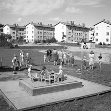 Lekplats och plaskdamm i Traneberg