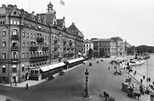 Grand hotell sett mot Nationalmuseum, i bakgrunden