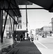 Tunnelbanenedgången station Medborgarplatsen