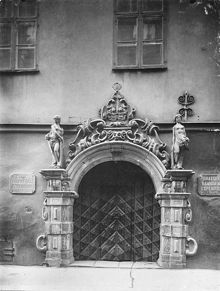 Portal till Stora Nygatan 2