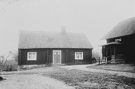 Flygelbyggnad