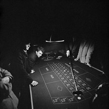 Regeringsgatan 74. Interiör från Nalen