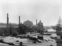 Stockholms gasverk i Hjorthagen. I bakrunden gasklocka