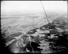 Flygbild från ballong - Ballon Captive - från 1 000 meters höjd efter uppstigning från Idrottsparken, med utsikt över Liljeholmen, Årsta holmar, Årsta och Södermalm