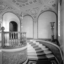 Strandvägen 33. Interiör från entré i "Bünsowska huset"