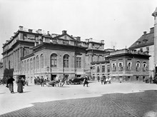 Bondeska palatset, Gamla Rådhuset vid Riddarhustorget 8