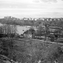 Från Skanskvarn mot Södersjukhuset. Sundsta Gård i förgrunden