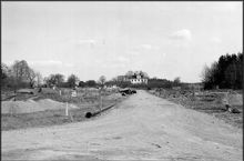 Hedebyvägen i blivande Ängby småstugeområde från Blackebergsvägen (Bällstavägen) österut mot Stora Ängby gård