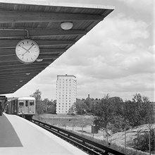 Råcksta T-station