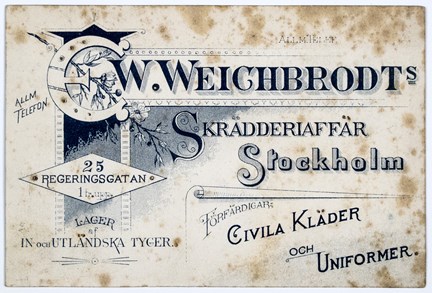 Reklamkort tryckt i svart med blomma och text.