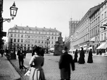 Brunkebergstorg mot norr. I bakgrunden kv. Fyrmörsaren och Telefontornet