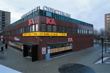 Hägerstens Torg i Axelsberg. Kvarteret Lokatten, byggår 1969