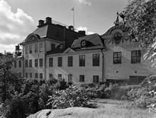 Karlbergs slott