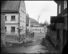 Nybergs Gränd sedd norrut. I fonden Industripalatset