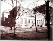 Kungsträdgårdsgatan 14, Barclayska huset i hörnet av Näckströmsgatan. Även kallat Wallenbergska huset