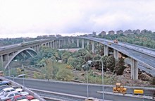 Nya Johanneshovsbron . Taget från Åhléns våning 7