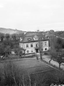 Värmdögatan 53 (nuv. Malmgårdsvägen 53 B). Verner Groens malmgård, från 1879 Elsa Borgs skyddshem för flickor