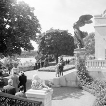 Prins Eugens Waldemarsudde invigs som offentligt konstmuseum.