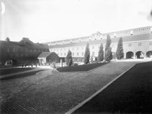 Tekniska högskolans gård