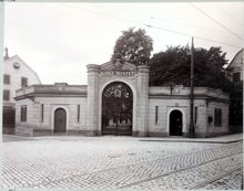 Kungliga Myntets entré från Hantverkargatan