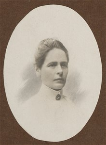 Porträtt av mikroskopisten Maria Malmborg
