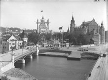 Stockholmsutställningen 1897, vy från Strandvägen.