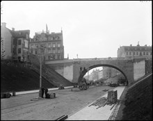 Kungsgatan västerut med Malmskillnadsbron