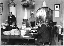 Fredsföreningens expedition på Regeringsgatan 74 år 1917