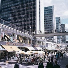 Folkliv på Sergelgatan på 1960-talet