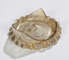 Botten till 1500-tals glas