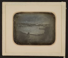 Daguerreotyp med stadsvy över Gustav Adolfs Torg mot Norrström och Skeppsholmen med Karl-Johans kyrkan