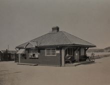Väntpaviljong vid Ropsten 1914
