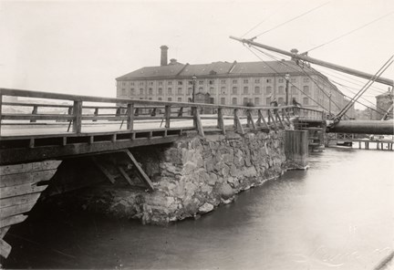 Fotografi över Eldkvarn, platsen där Stadshuset nu ligger
