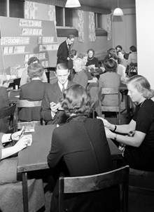Kursverksamhet vid Stockholms Högskola 1951. Bridge