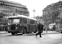 Buss på linje 61 vid Norrmalmstorg