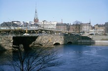 Stadshusbron sedd österut mot Klara Mälarstrand. T.v. i fonden Klara kyrkas torn