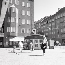 Tunnelbanenedgång stn S:t Eriksplan. Entré S:t Eriksgatan/Rörstrandsgatan