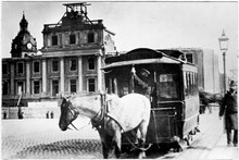 Gamla Operan under rivning 1892