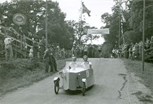 Lådbilsrally på Djurgården under Barnens dag 1942